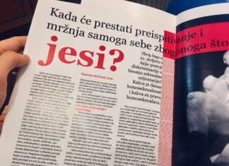 Recenzija Tabule nove objavljena na portalu Srednja.hr